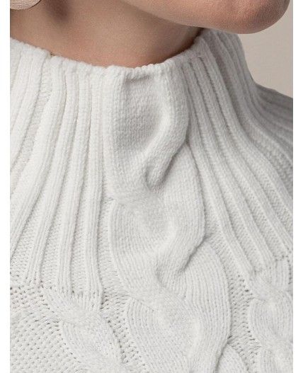 Свитер женский натуральный_белый