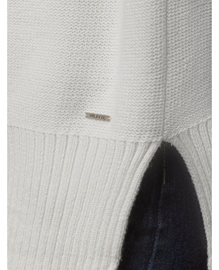 Свитер женский натуральный_белый