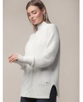 Свитер женский натуральный_белый
