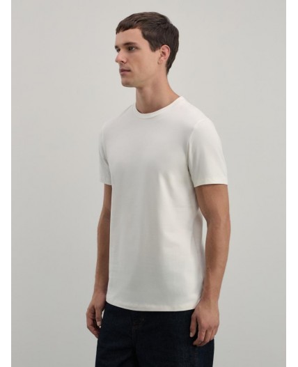 футболка мужская ваниль