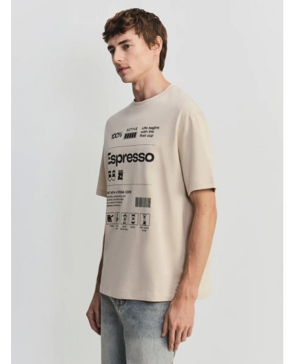 футболка мужская бежевый