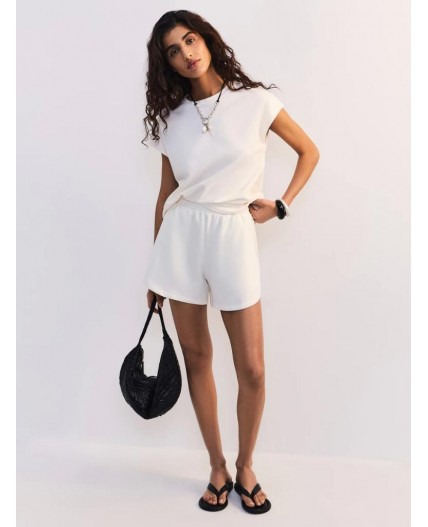 футболка женская ваниль