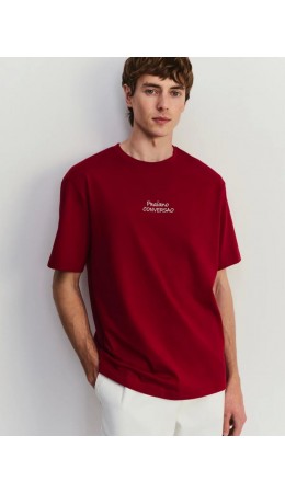 футболка мужская красный