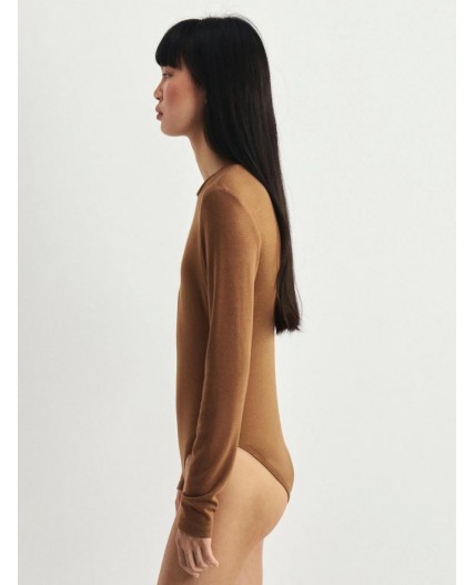 боди спортивное женское темно-бежевый/песочный