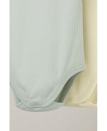 К 6525-2уп/зеленая лилия,банановый мусс набор полукомбинезон (боди)