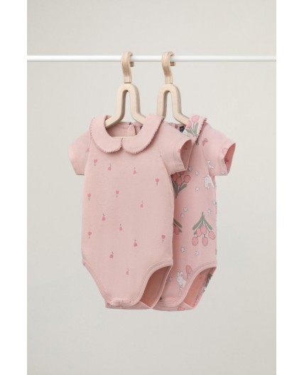 К 6540-2уп/зайчики и тюльпаны,цветочная поляна набор полукомбинезон (боди)