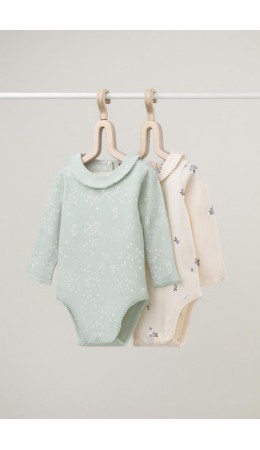 К 6539-2уп/зайчата на полянке,голубика и цветы набор полукомбинезон (боди)