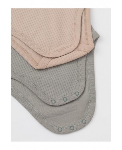 К 6526-2уп/тем.бежевый 1304,оливковый 0209 набор полукомбинезон (боди)