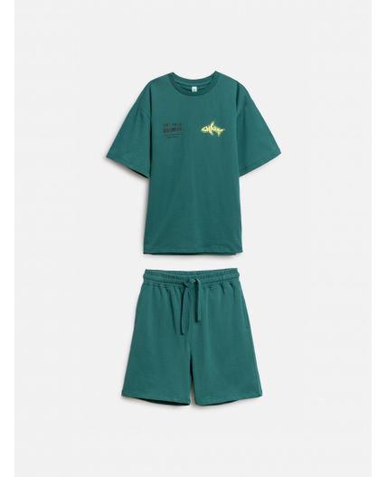 Набор детский для мальчиков ((1)футболка и (2)шорты) Sulawesi_set изумрудный