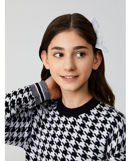 Джемпер детский для девочек Alda черно-белый