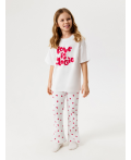Набор для девочек ((1)футболка и (2)брюки) Lorett белый