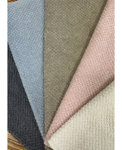 CLE Пол.мах. R021 35х70 450г/м, молочный