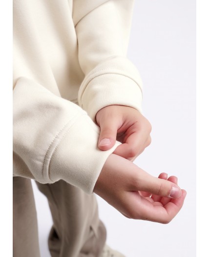 CLE Джемпер дев. 757225/25пю, молочный