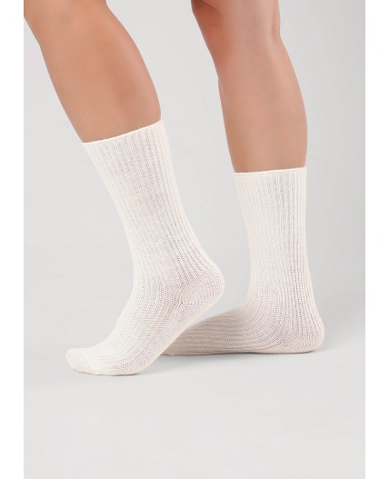ЭЙС Носки жен.Д176Ш акрил зима, молочный