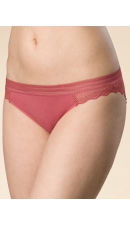 Трусы женские Красный(18)