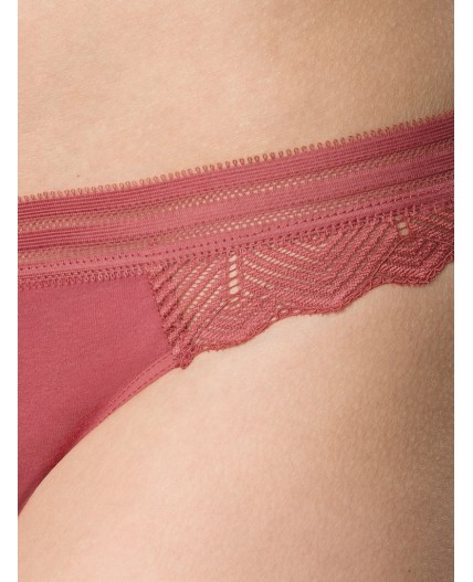 Трусы женские Красный(18)