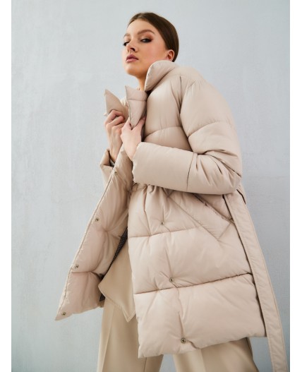 Пуховик женский бежевый