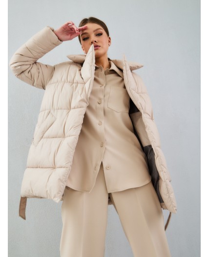 Пуховик женский бежевый