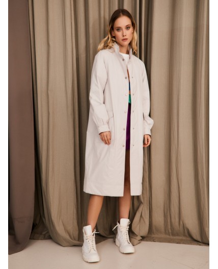 Плащ женский светло-бежевый