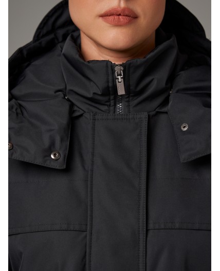 Плащ женский черный