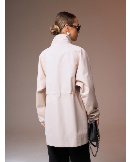 Плащ женский бежевый