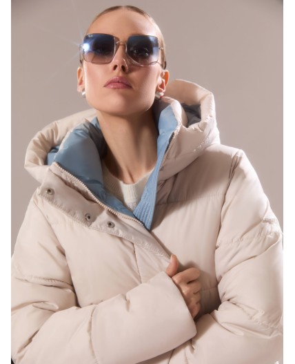 Пуховик женский светло-бежевый