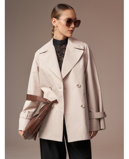 Плащ женский светло-бежевый