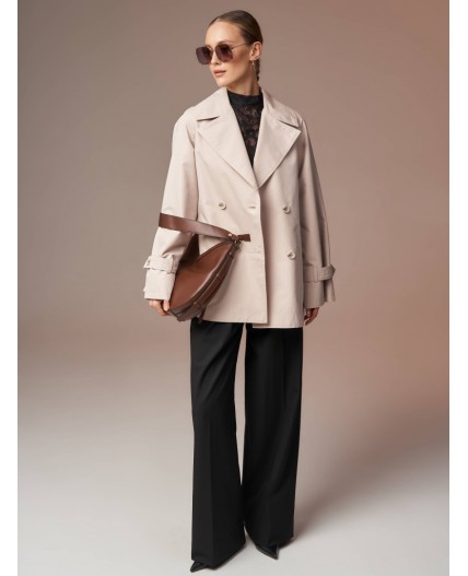 Плащ женский светло-бежевый