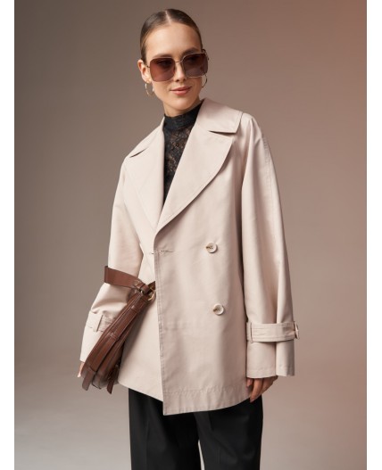 Плащ женский светло-бежевый