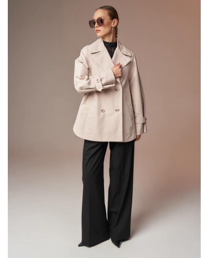 Плащ женский светло-бежевый