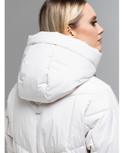 Пуховик женский светло-бежевый