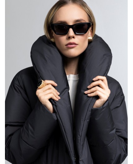 Пуховик женский черный