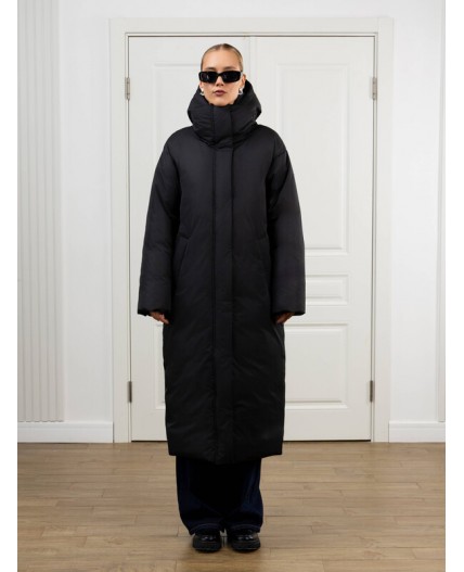 Пуховик женский черный