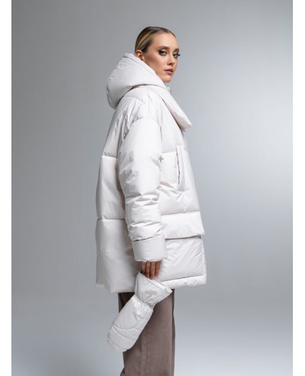 Пуховик женский светло-бежевый