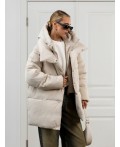 Пуховик женский светло-бежевый