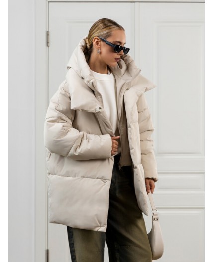 Пуховик женский светло-бежевый