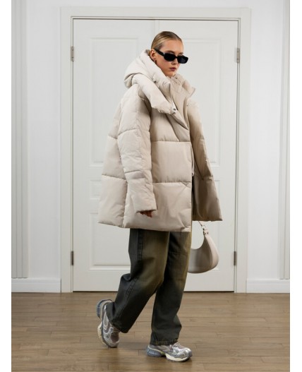 Пуховик женский светло-бежевый