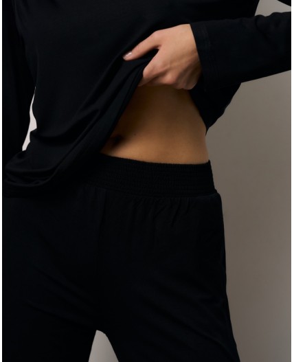 Лонгслив:жен. МОДЕЛЬ 5 Черный