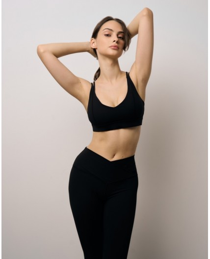 Топ спортивный:жен. МОДЕЛЬ 5 Черный