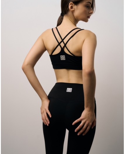 Топ спортивный:жен. МОДЕЛЬ 5 Черный