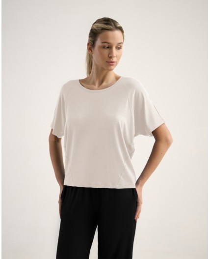 Футболка:жен. МОДЕЛЬ 63 Молочный