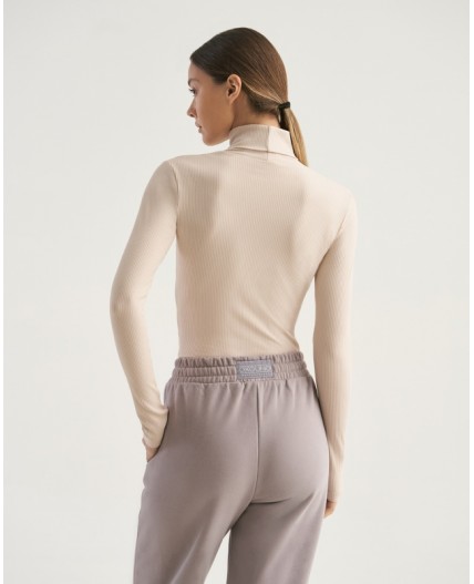 Водолазка:жен. МОДЕЛЬ 4 Беж