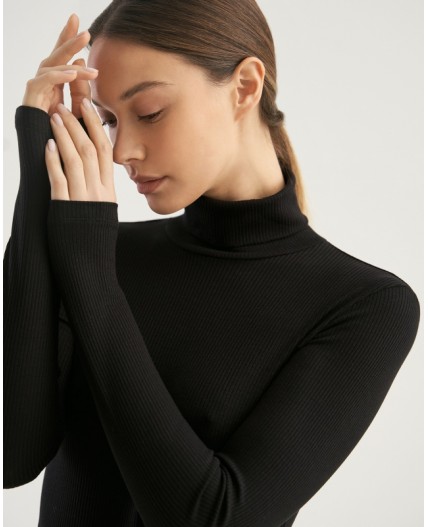 Водолазка:жен. МОДЕЛЬ 4 Черный