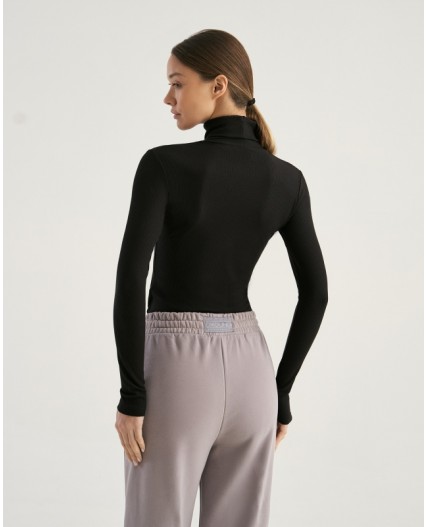 Водолазка:жен. МОДЕЛЬ 4 Черный