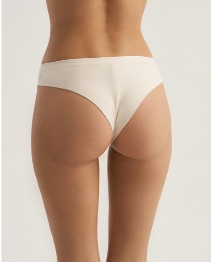 Трусы:жен. МОДЕЛЬ 3 Бежевый