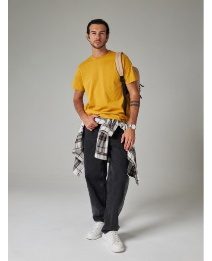 футболка мужская горчичный