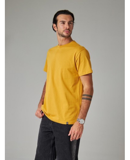 футболка мужская горчичный