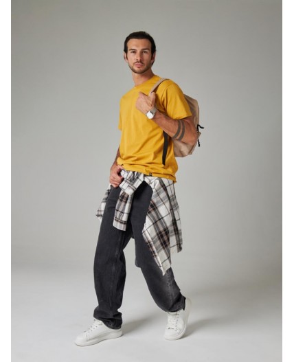 футболка мужская горчичный