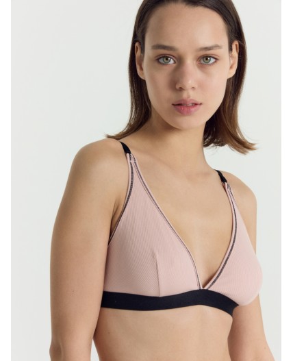 Бюстгальтер персиковый румянец