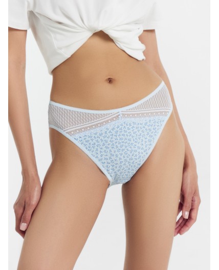 Трусы веточки на голубом